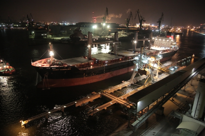 Rekord! Do GBT przypłynął największy dotąd statek-GospodarkaMorska.pl