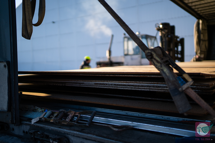 Efekt hossy na rynku stalowym – wyzwania związane z obsługą portową-GospodarkaMorska.pl