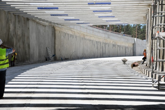W Świnoujściu. Wydrążyli już połowę tunelu pod dnem Świny-GospodarkaMorska.pl