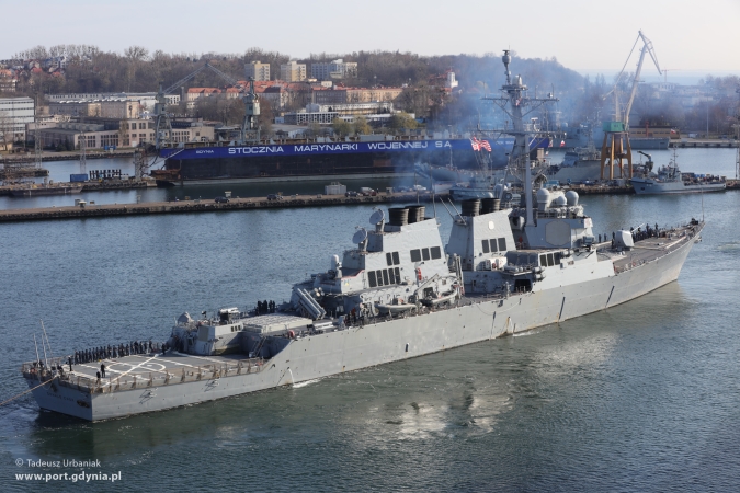 Amerykański niszczyciel USS Donald Cook już w Gdyni-GospodarkaMorska.pl