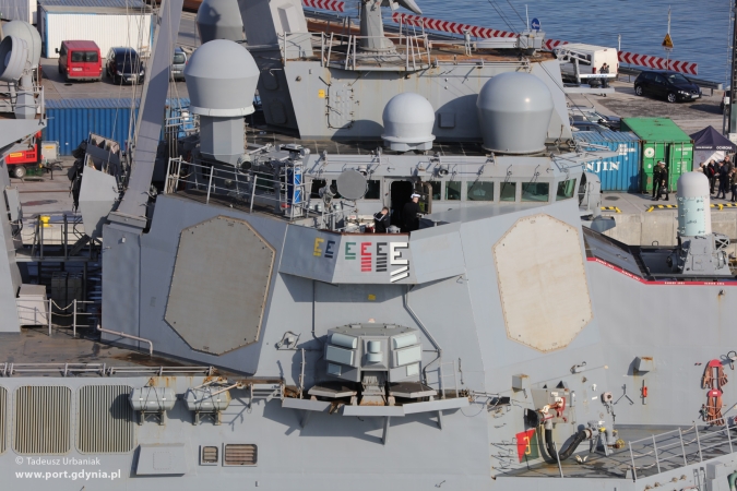 Amerykański niszczyciel USS Donald Cook już w Gdyni-GospodarkaMorska.pl