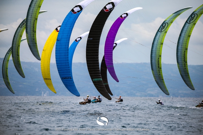 Julia Damasiewicz mistrzynią świata juniorek w kitesurfingu. Całe podium biało-czerwone!-GospodarkaMorska.pl