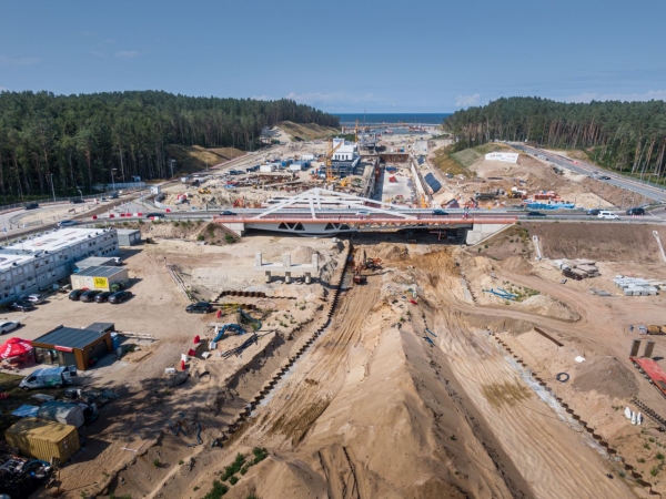 Mierzeja Wiślana. Rozpoczęło się pogłębianie kanału [WIDEO, ZDJĘCIA]-GospodarkaMorska.pl