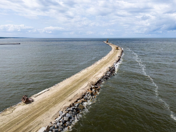 Mierzeja Wiślana. Rozpoczęło się pogłębianie kanału [WIDEO, ZDJĘCIA]-GospodarkaMorska.pl