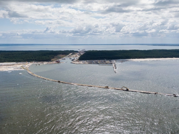 Mierzeja Wiślana. Rozpoczęło się pogłębianie kanału [WIDEO, ZDJĘCIA]-GospodarkaMorska.pl
