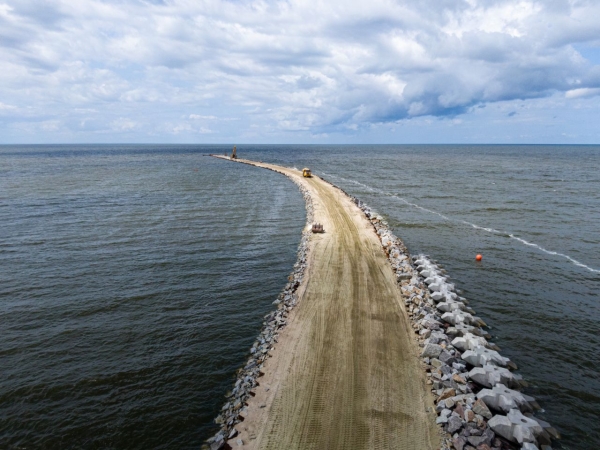 Mierzeja Wiślana. Rozpoczęło się pogłębianie kanału [WIDEO, ZDJĘCIA]-GospodarkaMorska.pl