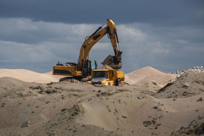 Mierzeja Wiślana. Rozpoczęło się pogłębianie kanału [WIDEO, ZDJĘCIA]-GospodarkaMorska.pl