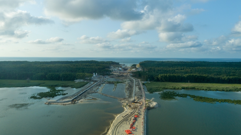 Mierzeja Wiślana. Rozpoczęło się pogłębianie kanału [WIDEO, ZDJĘCIA]-GospodarkaMorska.pl