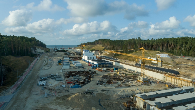 Mierzeja Wiślana. Rozpoczęło się pogłębianie kanału [WIDEO, ZDJĘCIA]-GospodarkaMorska.pl