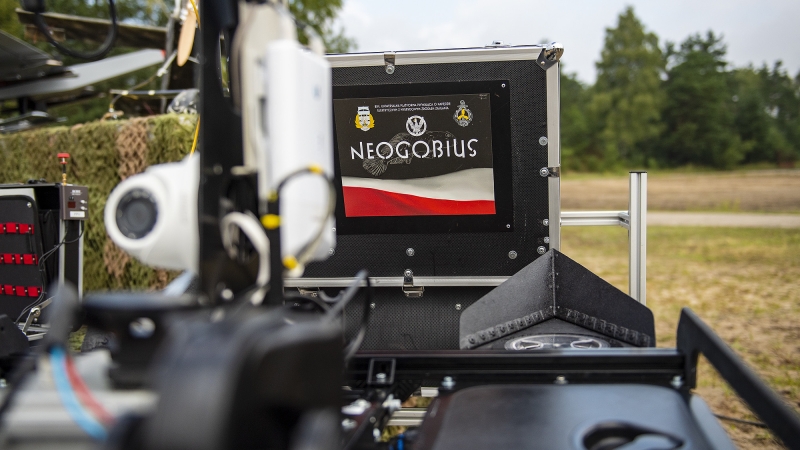 Akademia Marynarki Wojennej z nagrodami. Sukces projektów z dronami [ZDJĘCIA]-GospodarkaMorska.pl