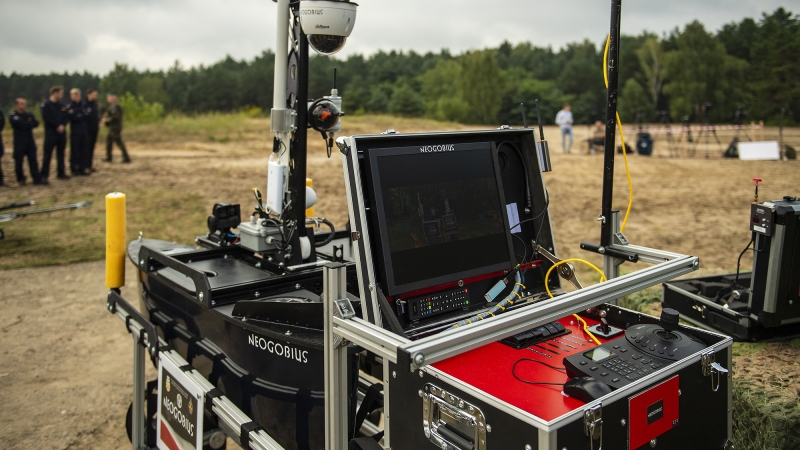 Akademia Marynarki Wojennej z nagrodami. Sukces projektów z dronami [ZDJĘCIA]-GospodarkaMorska.pl