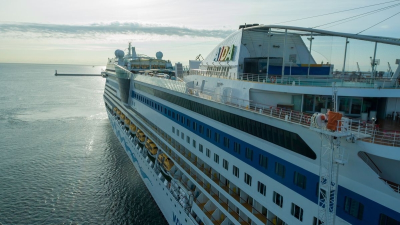 Wycieczkowiec AIDAmar zawinął do Portu Gdynia [WIDEO, ZDJĘCIA]-GospodarkaMorska.pl