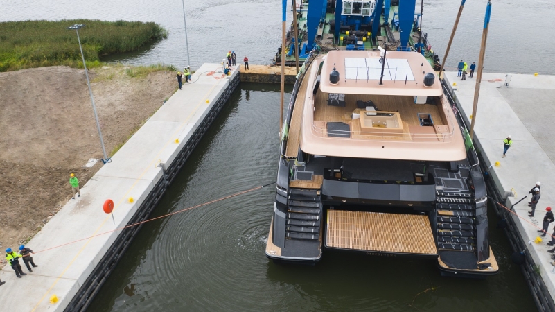 100 Sunreef Power: Flagowy superjacht zwodowany [ZDJĘCIA]-GospodarkaMorska.pl