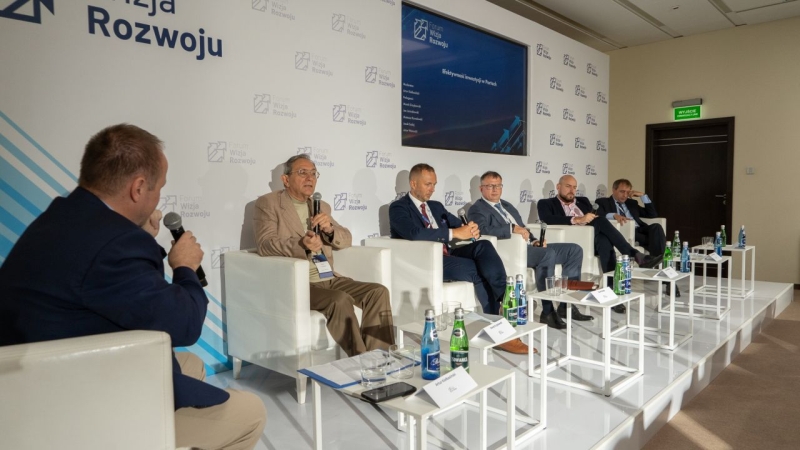 Forum Wizja Rozwoju 2021 - dzień II. Przyszłość portów i żeglugi - podsumowanie [WIDEO, ZDJĘCIA]-GospodarkaMorska.pl