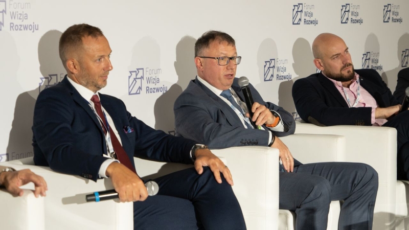 Forum Wizja Rozwoju 2021 - dzień II. Przyszłość portów i żeglugi - podsumowanie [WIDEO, ZDJĘCIA]-GospodarkaMorska.pl