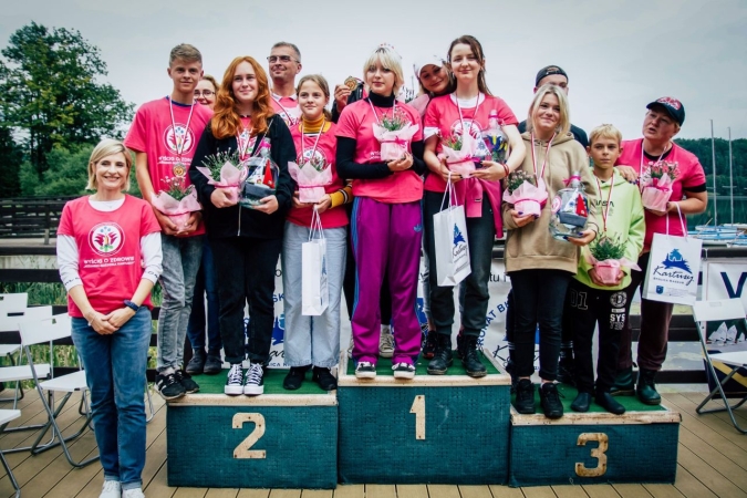 Różowe Regaty na Jachcie 2020 [ZDJĘCIA]-GospodarkaMorska.pl