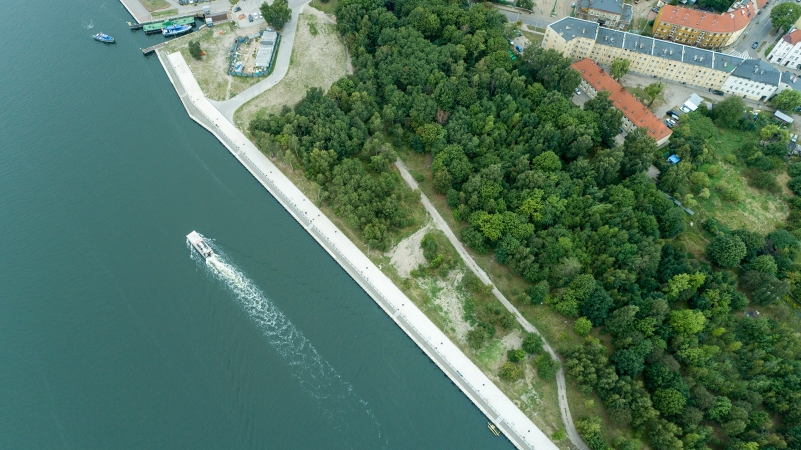 Port Gdańsk. Jak wygląda Nabrzeże Zbożowe po remoncie? [WIDEO, ZDJĘCIA]-GospodarkaMorska.pl
