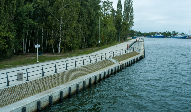 Port Gdańsk. Jak wygląda Nabrzeże Zbożowe po remoncie? [WIDEO, ZDJĘCIA]-GospodarkaMorska.pl
