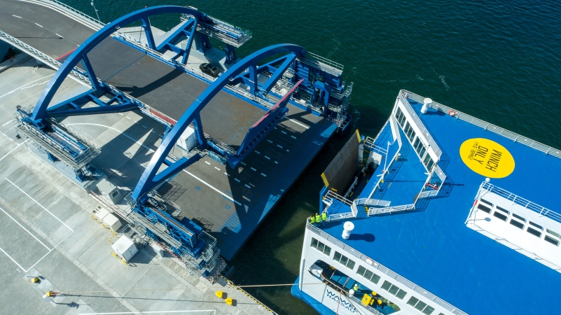 Kazimierz Koralewski, wiceprezes Portu Gdynia: „Sukces próbnych cumowań potwierdza naszą gotowość do współpracy z Polferries” [WIDEO, ZDJĘCIA]-GospodarkaMorska.pl