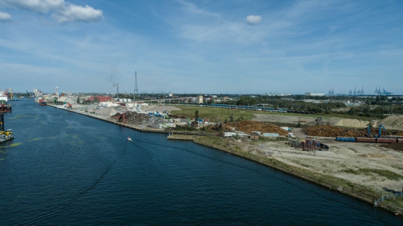 Port Gdańsk. Zmodernizują drogi i tory za 80 mln zł [WIDEO, ZDJĘCIA]-GospodarkaMorska.pl
