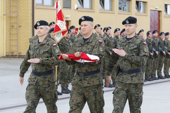 Polscy marynarze w zespole okrętów NATO [ZDJĘCIA]-GospodarkaMorska.pl