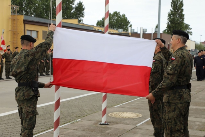 Polscy marynarze w zespole okrętów NATO [ZDJĘCIA]-GospodarkaMorska.pl