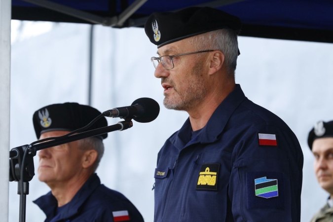 Polscy marynarze w zespole okrętów NATO [ZDJĘCIA]-GospodarkaMorska.pl