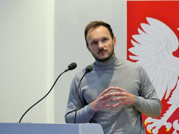 Gdańsk. Debatowali o rozwoju morskiej energetyki wiatrowej na Bałtyku [WIDEO]-GospodarkaMorska.pl