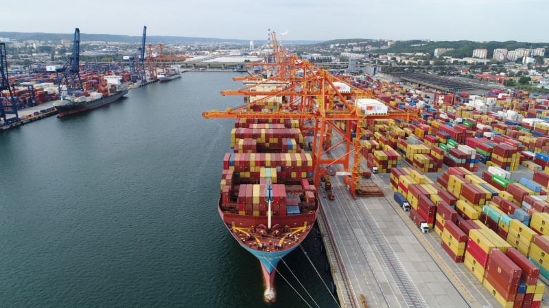 MSC Ellen wyrównuje rekord wielkości statku w Porcie Gdynia [WIDEO, ZDJĘCIA]-GospodarkaMorska.pl